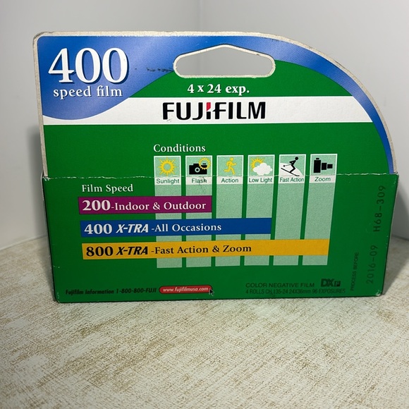 FujiFilm Superia X-Tra 35mm 400 Speed Color Print Film (Expired) - Picture 2 of 4